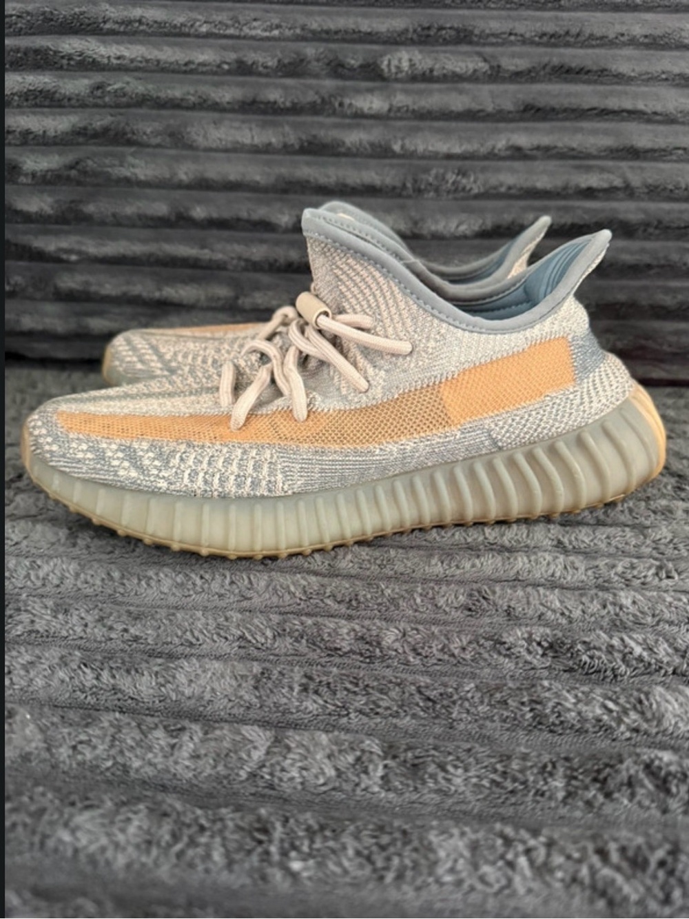 Yeezy Boost 350 V2 Light Gray and Peach Stripe men’s size 7.5